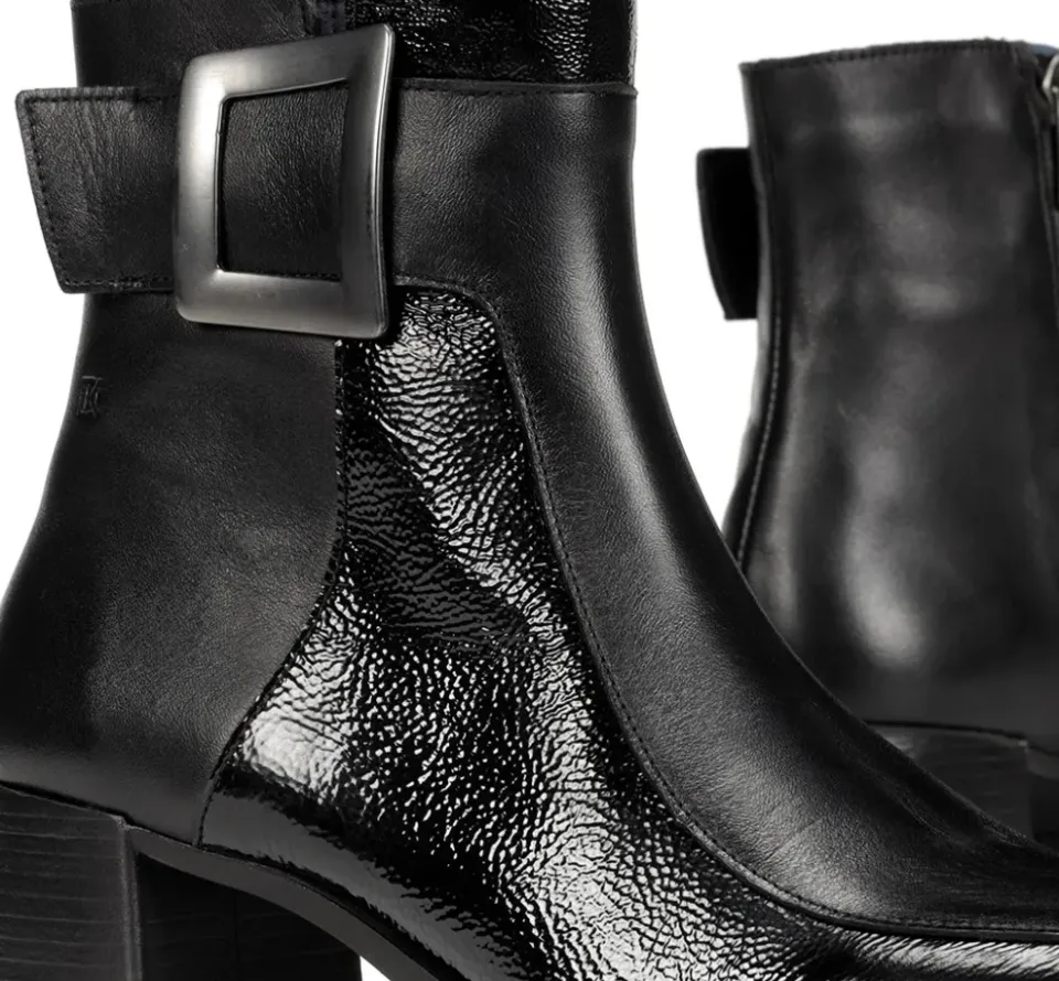 Fluchos IKIA D9199 Botín Negro Fashion