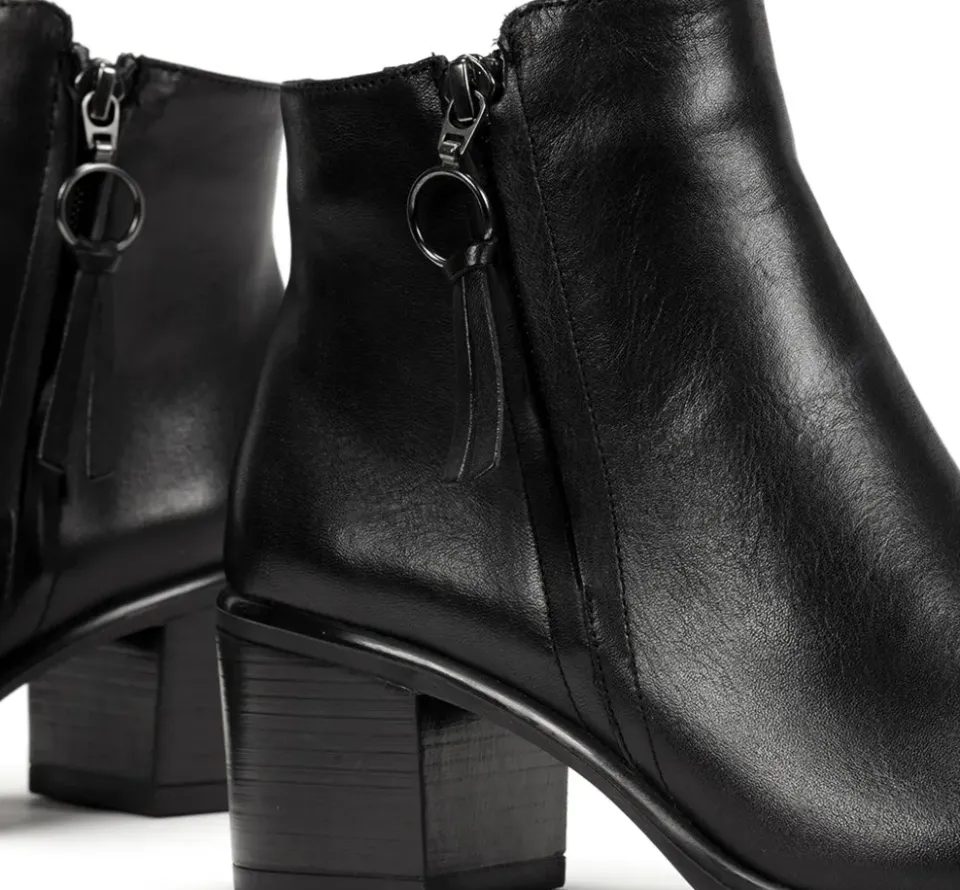 Fluchos LEXI D8606 Botín Negro New
